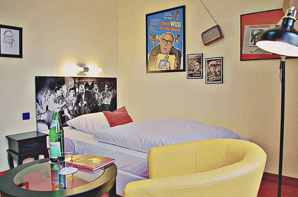 Retro - Art - Hotel 吕嫩 客房 照片