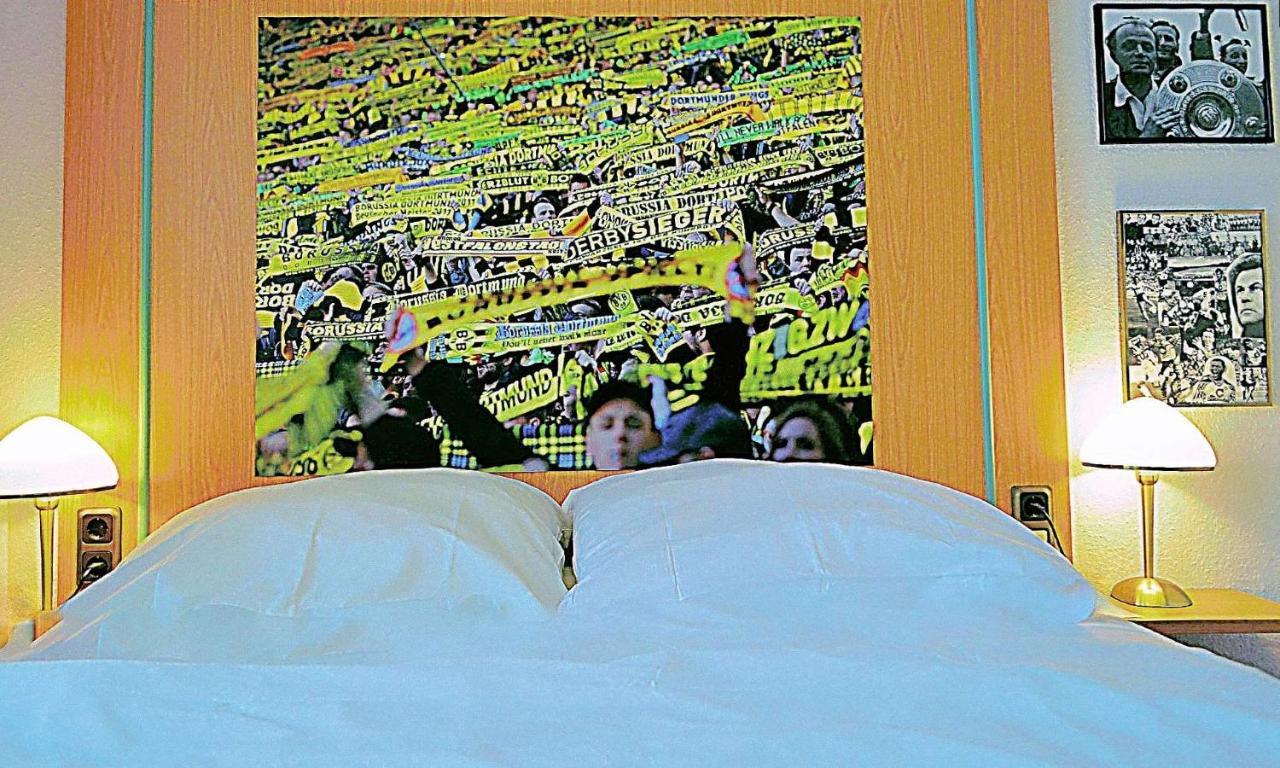 Retro - Art - Hotel 吕嫩 外观 照片