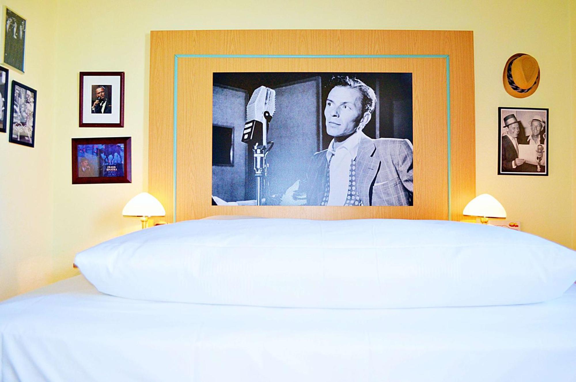 Retro - Art - Hotel 吕嫩 外观 照片