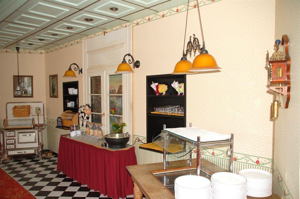 Retro - Art - Hotel 吕嫩 外观 照片