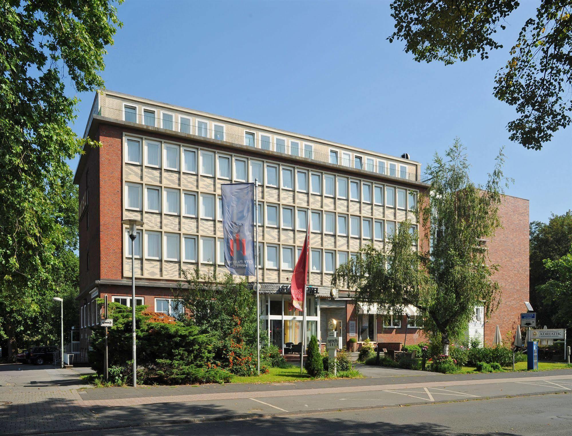 Retro - Art - Hotel 吕嫩 外观 照片